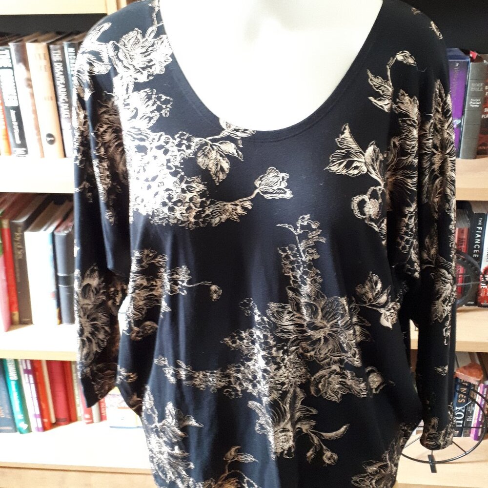 LAST Chance Top by Kim&Cami Los Angeles - Black and Gold - Size M